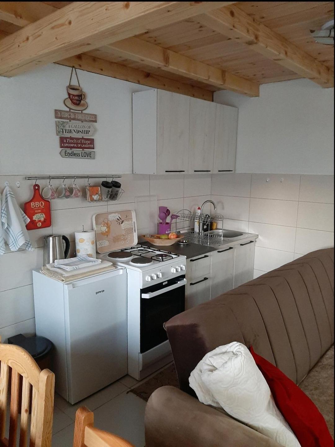 Laf Guest House Kolasin Bilik gambar